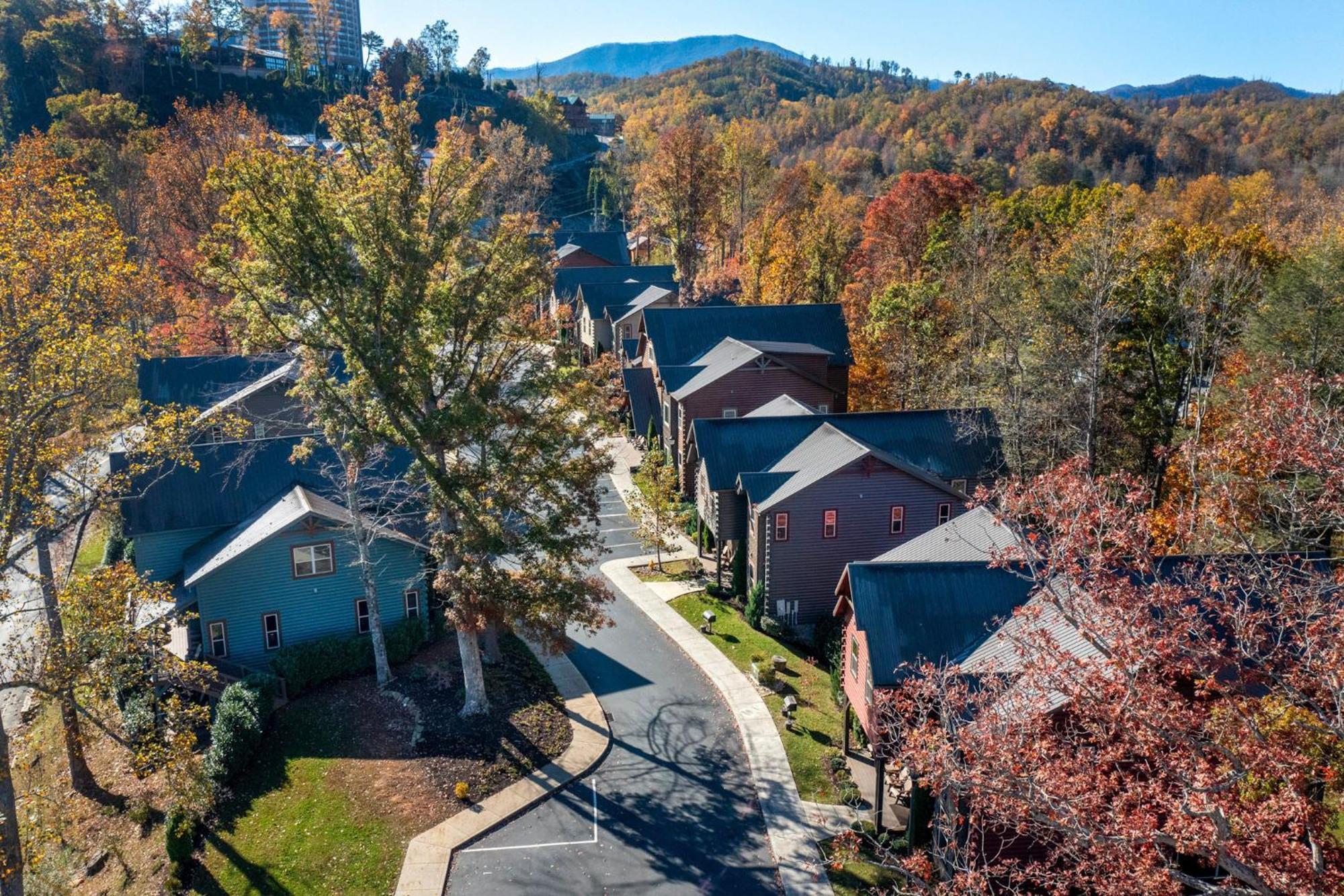 The Majestic Pine Retreat By Stony Brook Cabins Villa Gatlinburg Kültér fotó